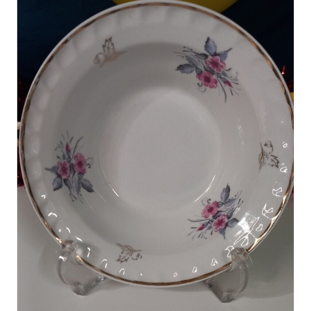 Gold trimmed floral cereal dessert china bowl vintage thumbprint edge
